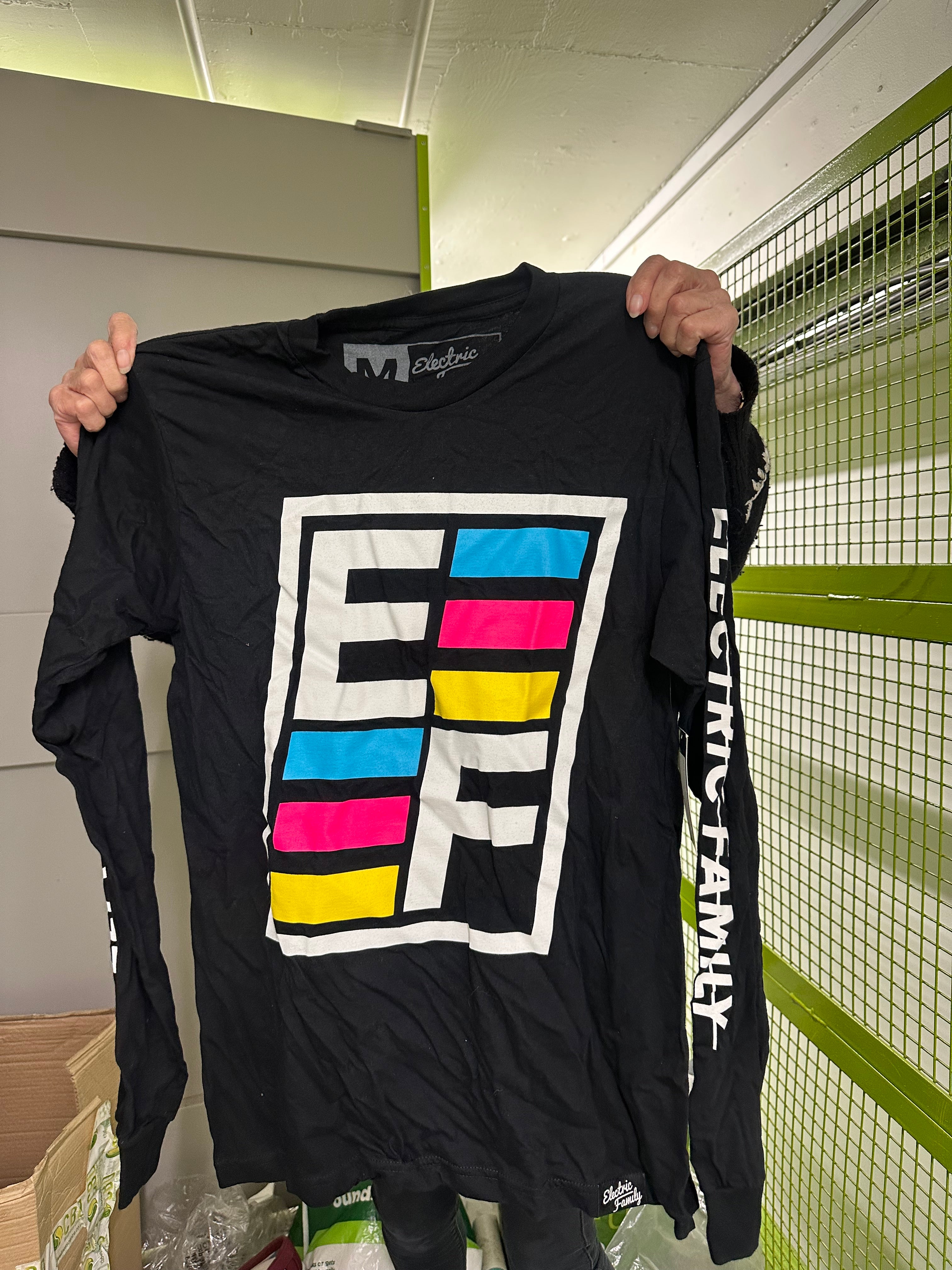ELECTRIC FAMILY EF LINES LONG SLEEVE T-SHIRT - BLACK
