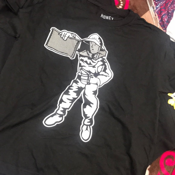 HONEY BEE KEEPER T-SHIRT - BLACK